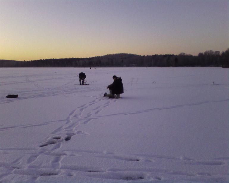 Зима на озере Малое Миассово. Фото Валерона.